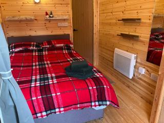 Oak Tree Cabin - Caldicot - 1