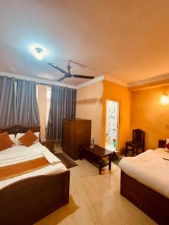 Om Mandakini Hotel - Kathmandu - 8