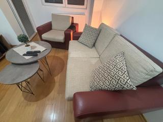 Cozy Corner Apartment - Skopje - 2