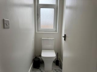 Spacious 2BR, Great Amenities, 16 min to City - 1