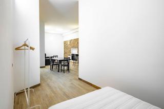 BRAND NEW Pl Espana Sants Fira Apartment 2024 Built, Aplus, AirCon & Heating, Gigabit WiFi, Parking - 4