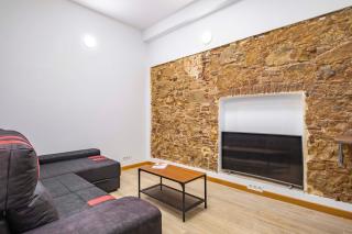BRAND NEW Pl Espana Sants Fira Apartment 2024 Built, Aplus, AirCon & Heating, Gigabit WiFi, Parking - 2