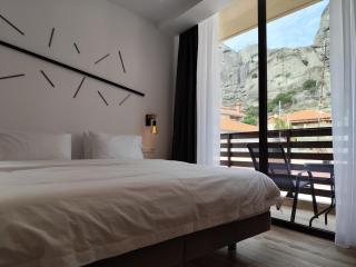Meteora Gold and Glass Suites - Kalampáka - 9