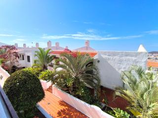 SUNLIT ISLE - heated pool, fibre net, Los Cristianos - Los Cristianos - 4