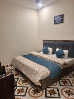 Surbhi Home Stay - Dehradun - 6
