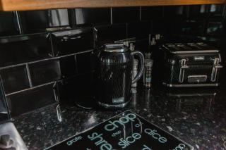 Hullidays City Centre Urban Apartment - Hull - 1