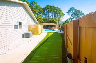 Panhandle Paradise, Heated Pool, Hot Tub, Mini & Disc Golf, Game Room - Panama City Beach - 5