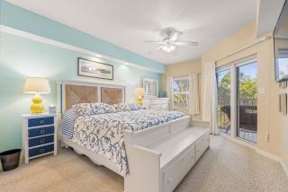 Sunset Views! Steps to Amenities with Beach Essentials - Music Lovers Paradise OW7-202 - New Smyrna Beach - 7