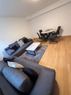 M&L Appartement - Troisdorf - 0