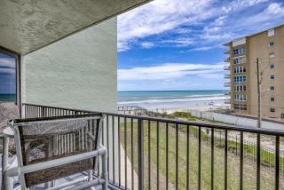 Coastal Paradise - Amazing Ocean Views! Pool - Walk to Shopping and Dining - OT302 - New Smyrna Beach - 6