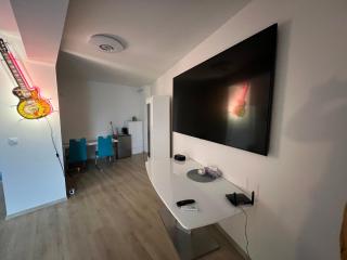 Modern Studio in City Center - Košice - 7