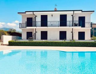 Scalea Apartments & Pool - Scalea - 0
