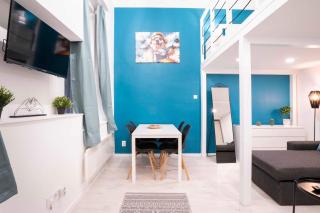Bluebird 2BR Cozy Apartment - Budapest - 9