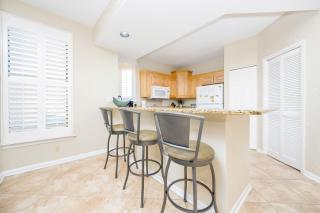 Sea Chase 505C condo - 7