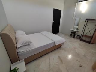 Homestay 39 Private Pool Perak - Tanjung Rambutan - 7