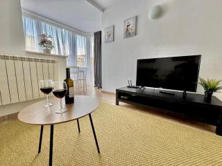 Bucharest Old Town Escape - 9