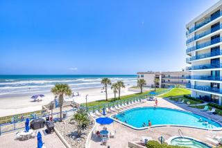 Luxury Oceanfront Condo - Stunning Views & Private Balcony - Ebb Tide 305 - New Smyrna Beach - 8