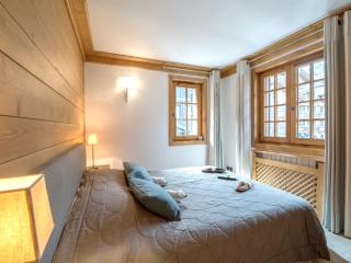 Duplex central à Courchevel avec cheminée, balcon, et WIFI - FR-1-575-147 - 1