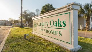 Sunset Beach Hideaway - Gulfport - 9