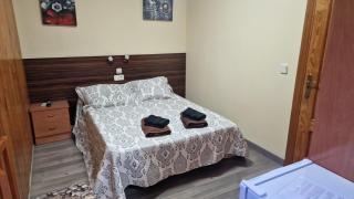 Hostal Escarla - 8