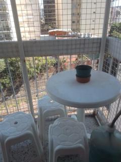 Hermoso departamento amueblado super barato y cerca de supermercados, subtes y colectivos - 1