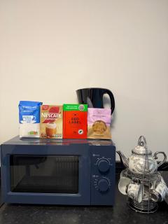 Luxury Studio - Near Heathrow Airport - Free Parking - Londen - 1