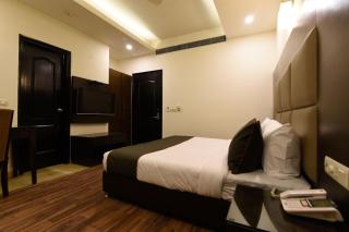 Hotel O Venkata Sai Sadan Mathrusree Nagar - Kondapur - 9