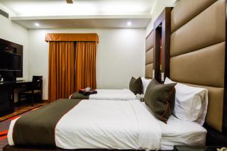 Hotel O Venkata Sai Sadan Mathrusree Nagar - 3