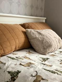 Cozy room surrounded by nature - Falun - 4