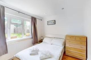 Spacious 1 Bed - near central London walking to Arnos Grove Tube, Alexandra Palace - New Southgate - 2