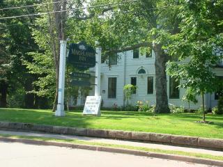 Marshlands Inn - 3