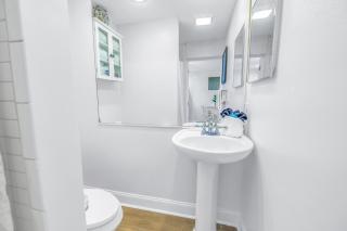 Private Patio, Walk to All, 2min- Siesta Keys Best Beach, 1min- Dining & Entertainment of Village! - Siesta Key - 5