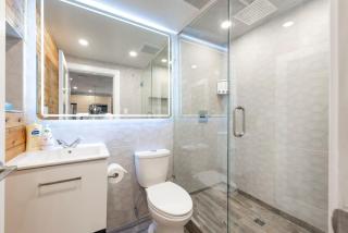 Whistler Village Center - Newly Renovated Condo - 3