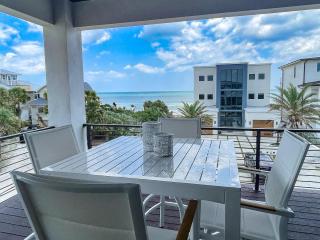 Sunrise Hideaway - Ocean View Luxury Pool Home - 350 Feet to the Beach - New Smyrna Beach - 6