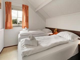 Holiday home on the water with veranda - Simonshaven - 0