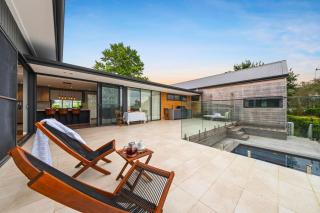 Magnolia House - 1