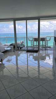 Stunning Ocean Front in Miami Beach - Miami Beach - 6