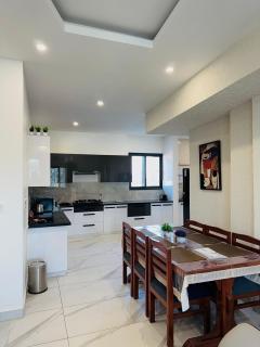 Penthouse by Avalon Stays - Dehradun - 2