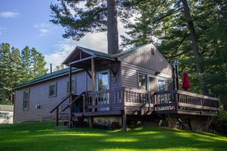 Paddler's Rest Lakeside Cabins and Motel - Long Lake - 3