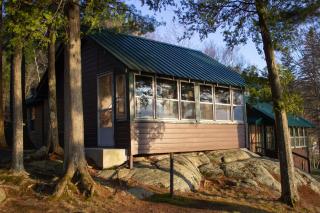 Paddler's Rest Lakeside Cabins and Motel - Long Lake - 8
