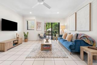 Oceanbreeze Apartment in Cairns North - Cairns North - 0