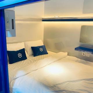 Rosalyne Sleepbox Denpasar Bali - Seminyak - 9