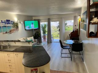 Inn Cairns Boutique Hotel,Hidden Gem - Cairns - 0