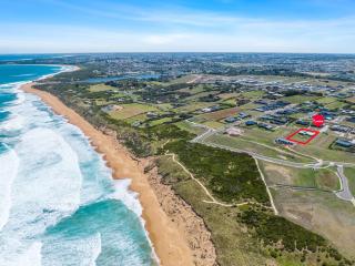 Whale Haven - Warrnambool - 6