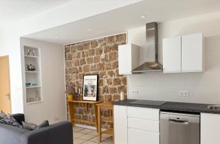Renovated village house in peaceful town near Med - Air conditioning, balcony - Pomérols - 4