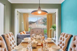 BridgeCity 4 bedroom house with parking in Maidstone Town - Kent - 1