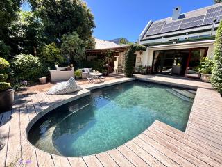 Garden oasis in the village - Franschhoek - 0