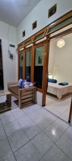 Taefoo Homestay - Istanbul Room with terrace Wifi, Airconditioner, 3 Shared Bathrooms COOL & COZY - Timuran - 7
