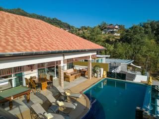 Karon Bliss: 4 Bedroom Haven - 7