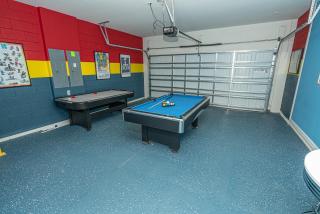 Last Minute Disney Getaway! Private Pool, Hot Tub & Games Room. Book Now! #38298 - Kissimmee - 1